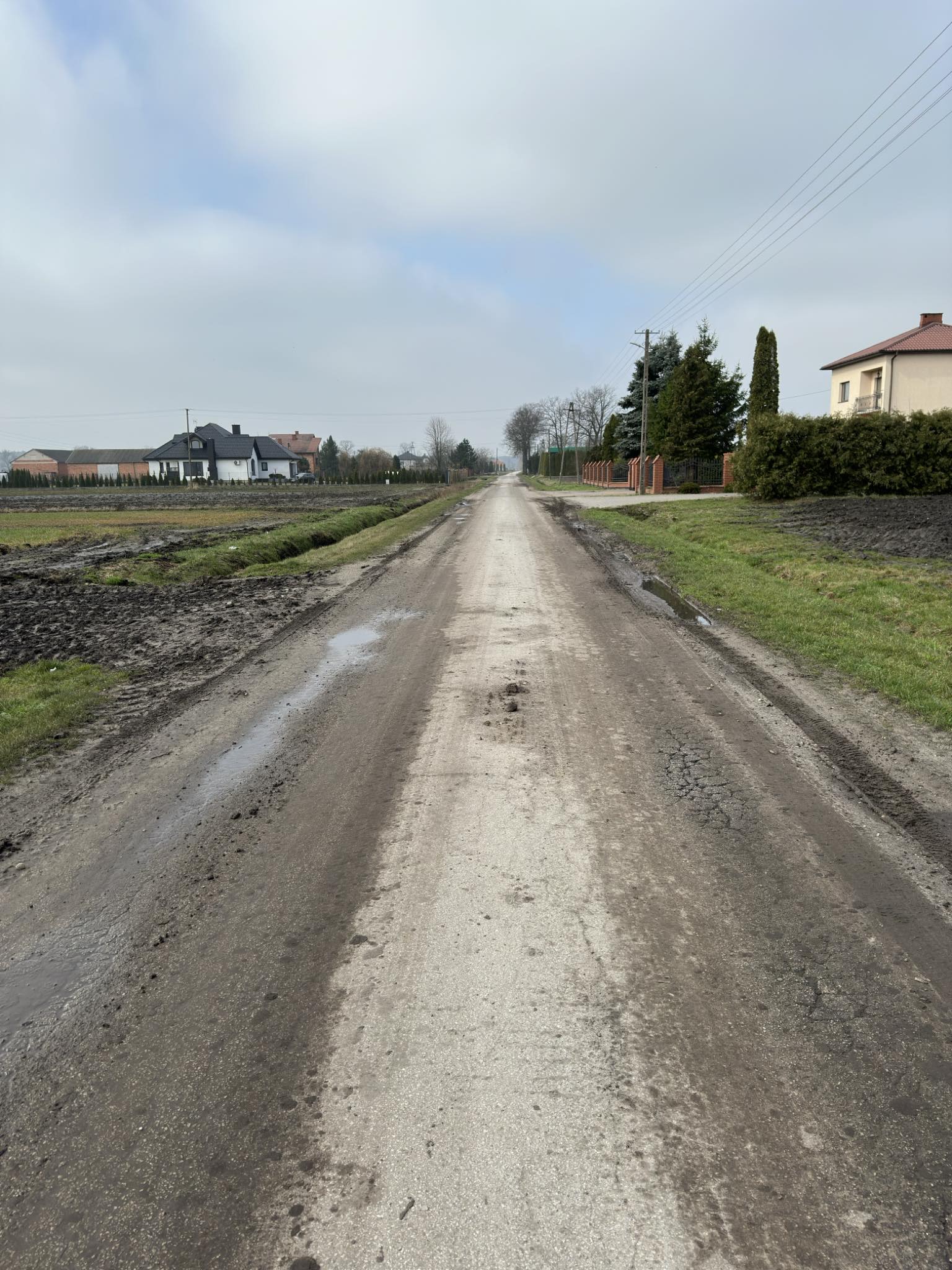 Przebudowa drogi w Justynowie