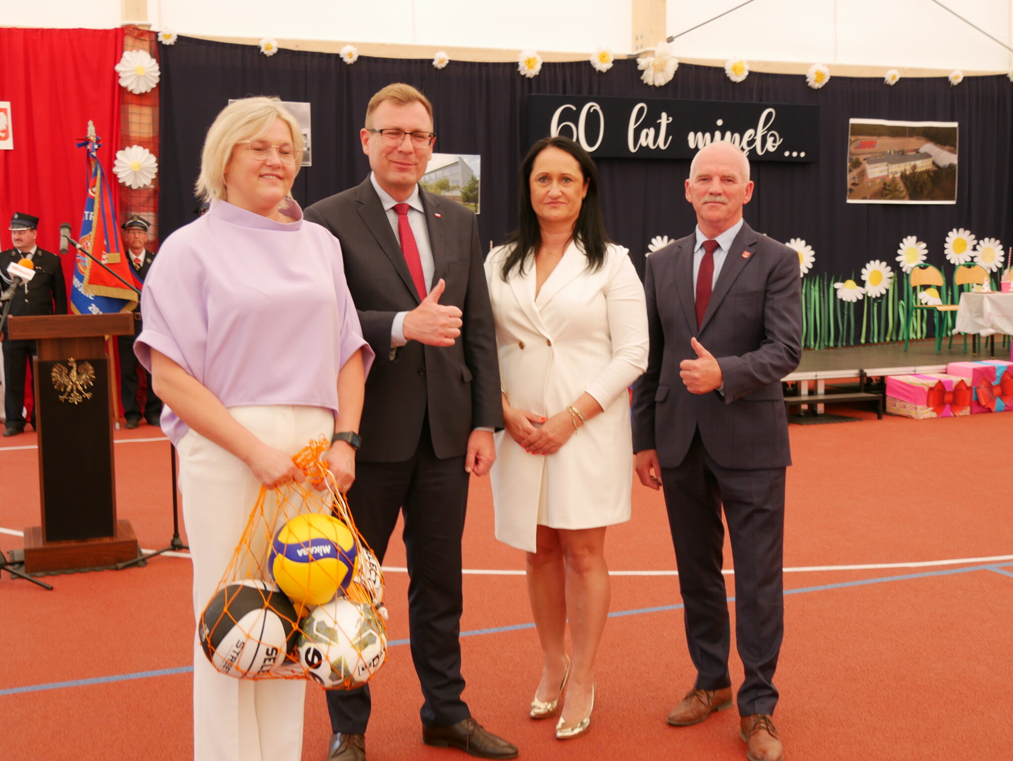 Obchody 60-lecia szkoły i otwarcie hali sportowej 